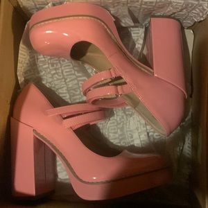 Steve Madden Twice pink patent leather